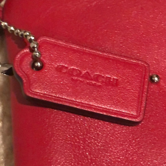 Gently Used Coach wristlet - Picture 6 of 6